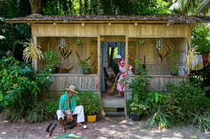 thumbnail: Exterior detail