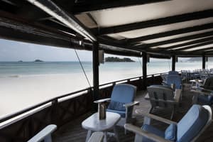 thumbnail: Lounge