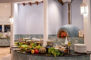 thumbnail: Restaurant