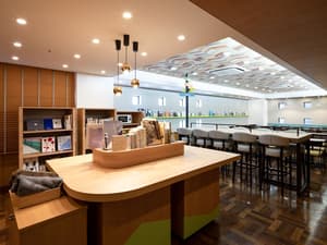 thumbnail: Breakfast area