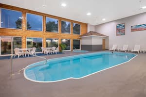 thumbnail: Pool