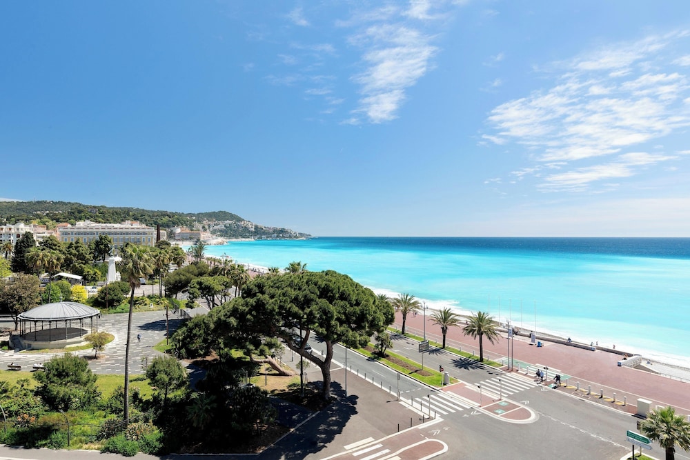 Beach/ocean view