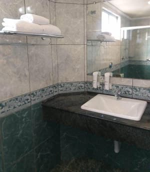 thumbnail: Bathroom sink