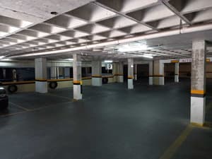 thumbnail: Parking