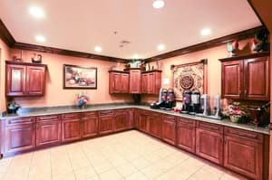 thumbnail: Breakfast area