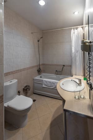 thumbnail: Bathroom