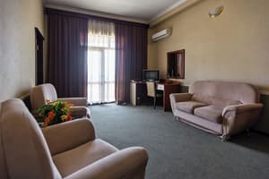 thumbnail: Living area