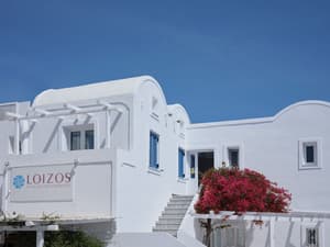 thumbnail: Front of property