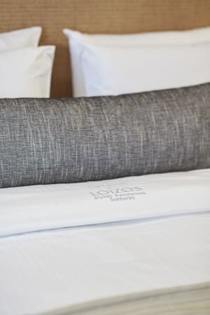 thumbnail: Interior detail