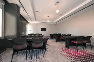 thumbnail: Lounge