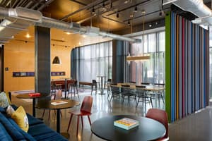 thumbnail: Bar (on property)