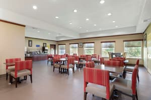 thumbnail: Breakfast area