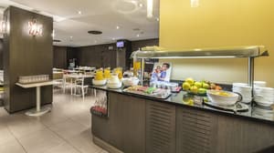 thumbnail: Breakfast area