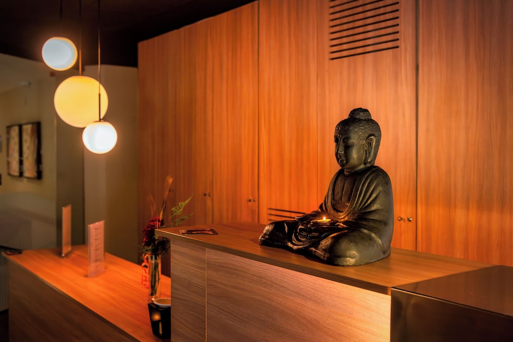 Spa reception