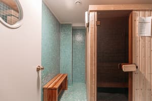 thumbnail: Sauna