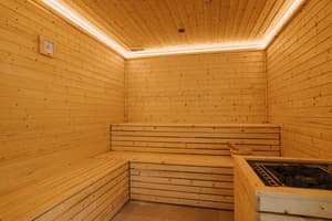 thumbnail: Sauna
