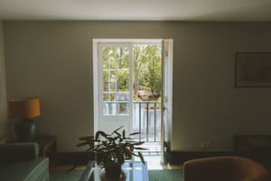 thumbnail: Interior detail