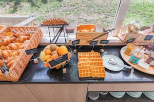 thumbnail: Breakfast buffet