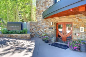 thumbnail: Exterior detail