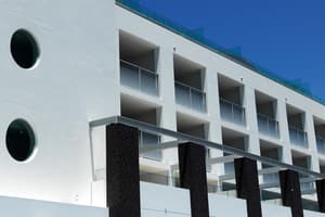 thumbnail: Exterior
