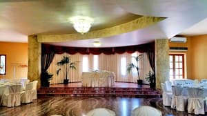 thumbnail: Banquet hall