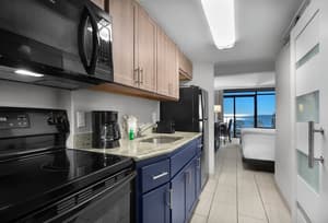 thumbnail: Private kitchenette