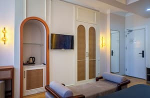 thumbnail: Room