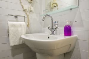 thumbnail: Bathroom