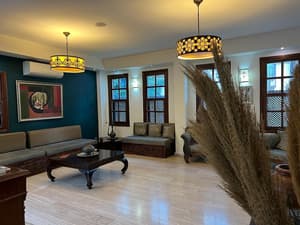 thumbnail: Reception