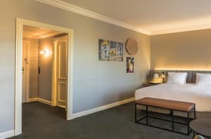 thumbnail: Room