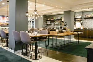thumbnail: Breakfast area