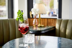 thumbnail: Bar (on property)