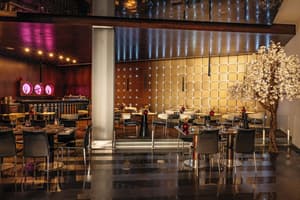 thumbnail: Restaurant