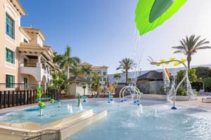 thumbnail: Pool