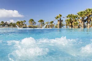 thumbnail: Outdoor pool