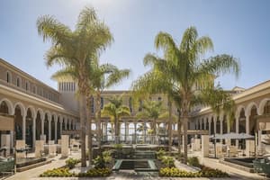 thumbnail: Front of property