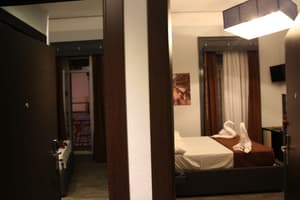 thumbnail: Room amenity