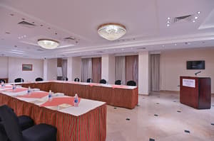 thumbnail: Business center