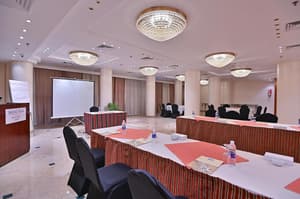 thumbnail: Business center
