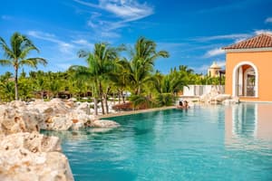 thumbnail: Infinity pool