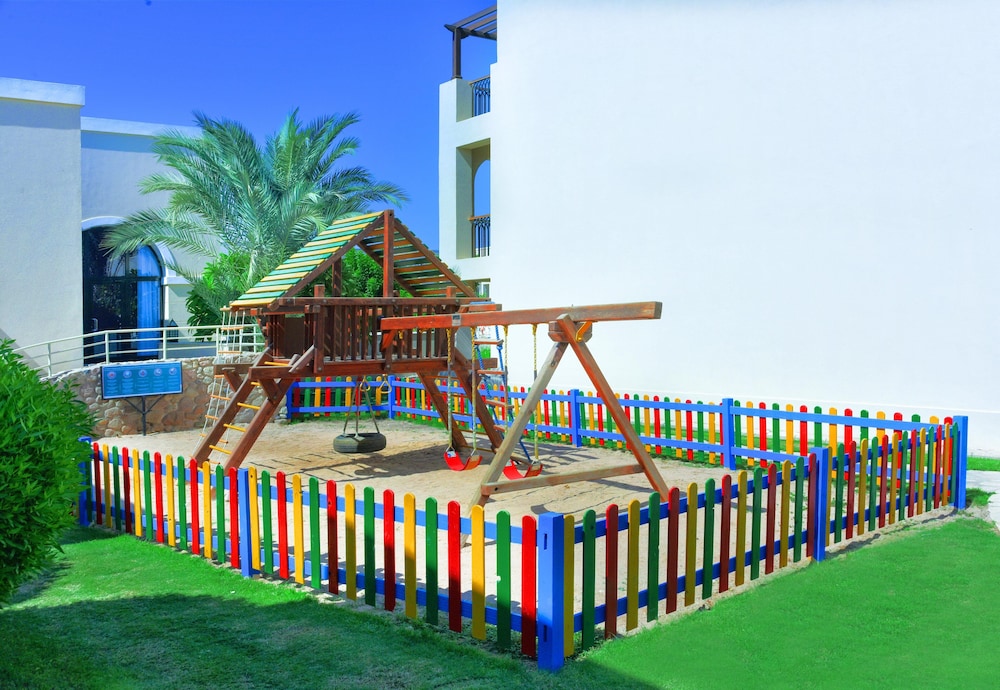 Children's play area - outdoor