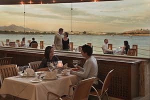 thumbnail: Restaurant
