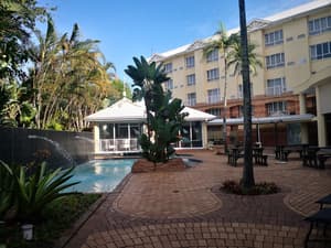 thumbnail: Front of property