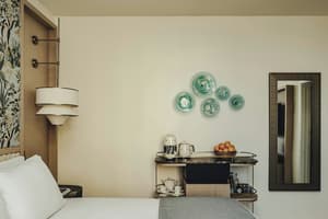 thumbnail: Minibar