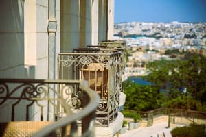 thumbnail: Balcony