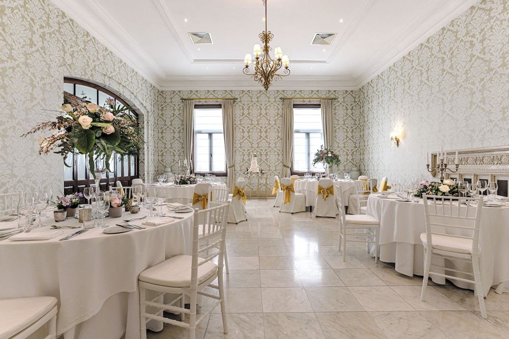 Indoor wedding