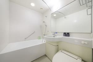 thumbnail: Bathroom