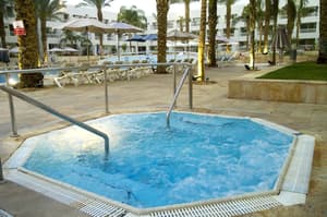thumbnail: Outdoor spa tub