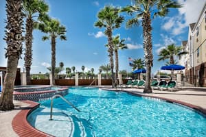 thumbnail: Pool