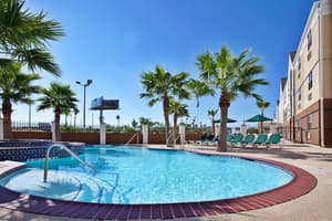 thumbnail: Pool